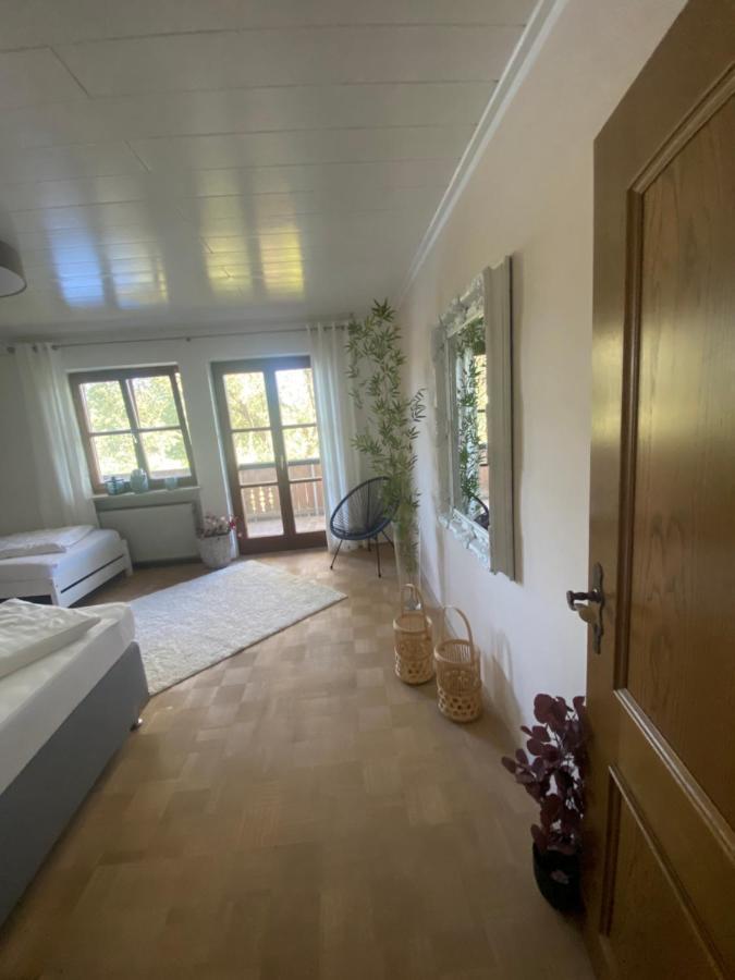 Idyllische Ferienwohnungen In Mossendorf Blick Zur Naab Burglengenfeld Esterno foto